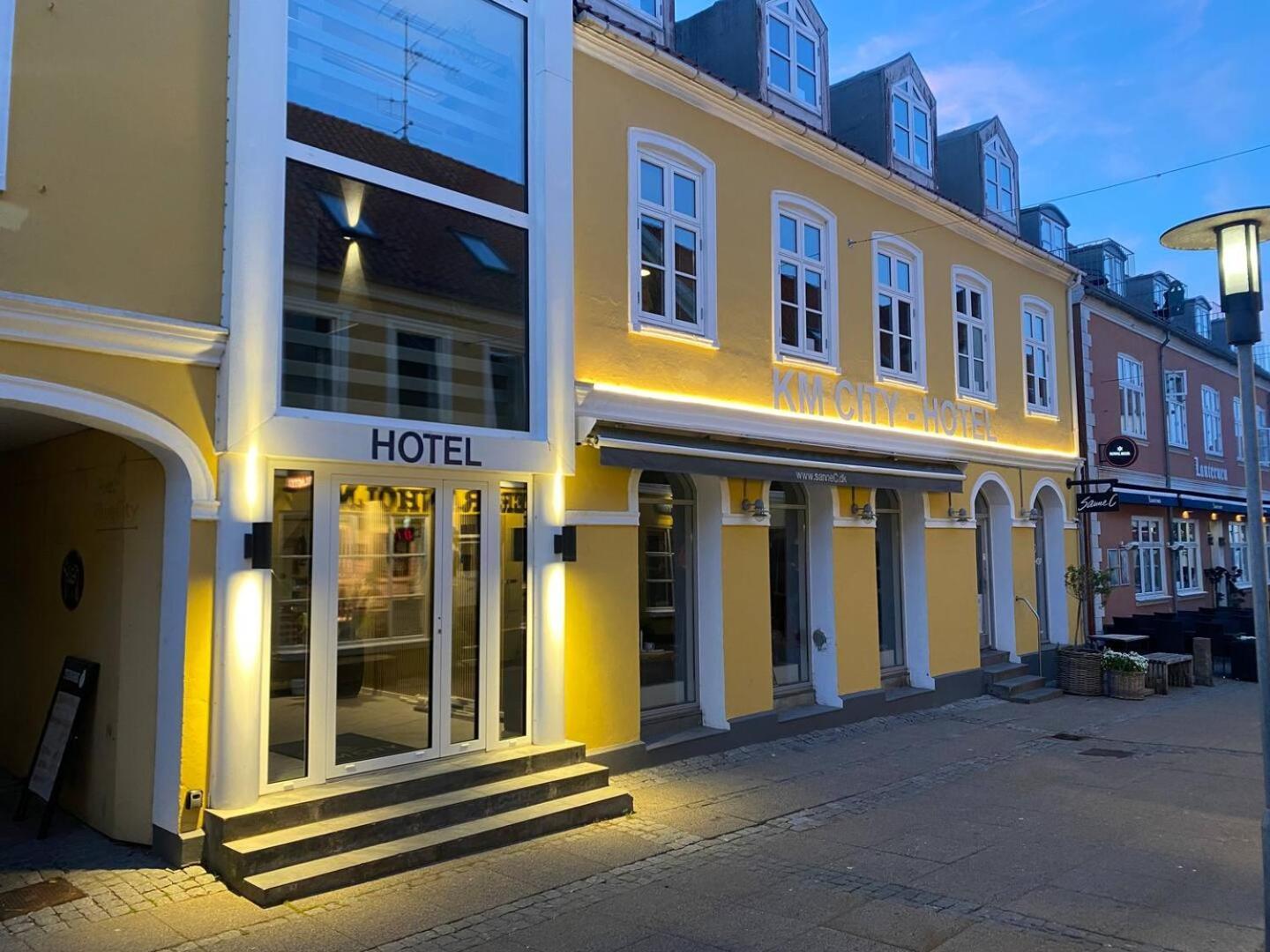 Blue Double Room 6 On Pedestrian Street Saeby Екстериор снимка